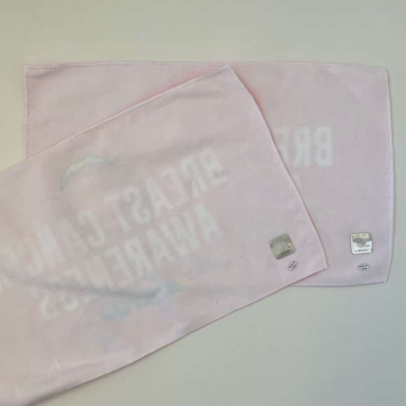 NFL L.A. Chargers Pink Breast Cancer Awareness Towels Set of 2 NEW C-10 - Picture 4 of 8